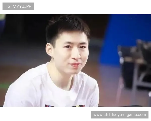 方博挑战国乒巨星，感受实力差距与成长动力，方博黑国乒